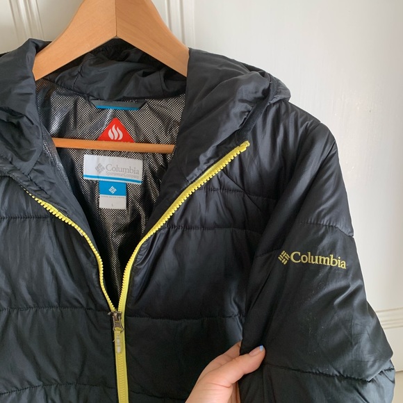 Columbia Puffer Jacket - Picture 3 of 3